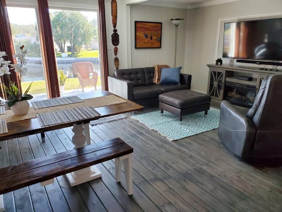 Villa 3 Bed, 2 Bath, Waterfront, Dock, Large Driveway Tavares Exterior foto